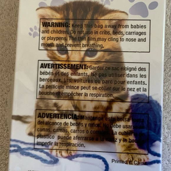 Kitten 400 Page Memo Pad With Gel Pen - Picture 2 of 2